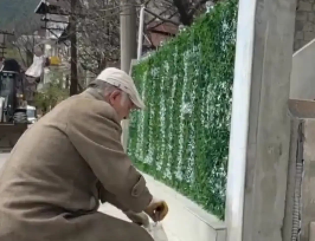 Kendisini Mesih olarak tanıttı: Polis harekete geçti!