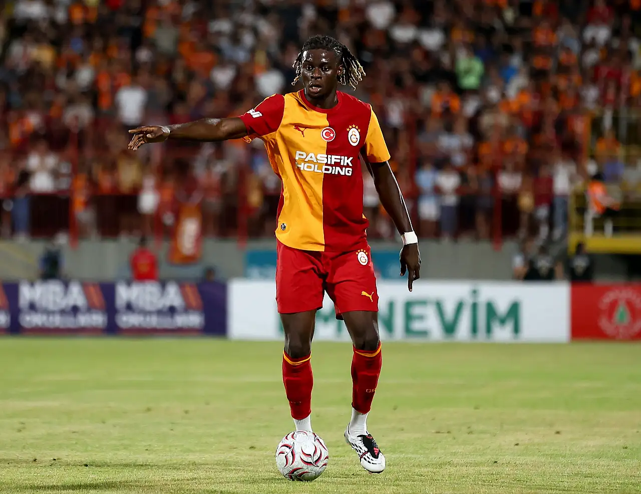 Galatasaray 5 futbolcu için 78.5 milyon euro harcadı