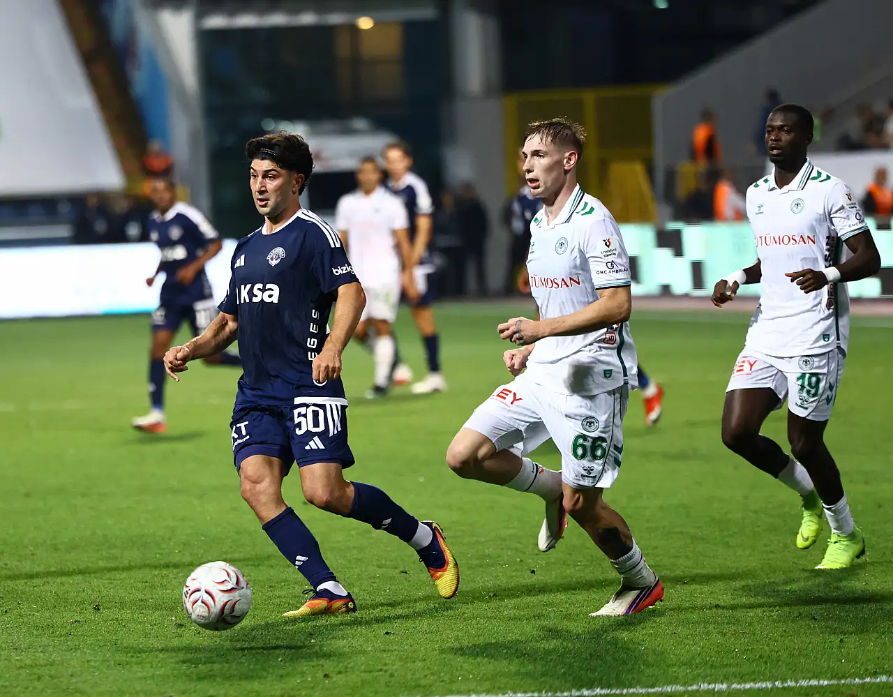 Konyaspor da asıl hedef milli ara sonrası