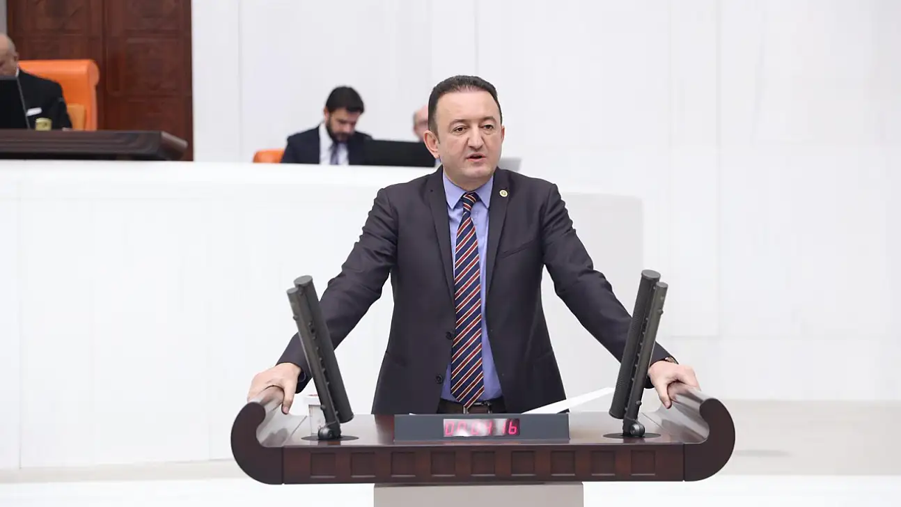 Bektaş: 19 Mayıs, halkımızın zincirlerini kırdığı bir milattır