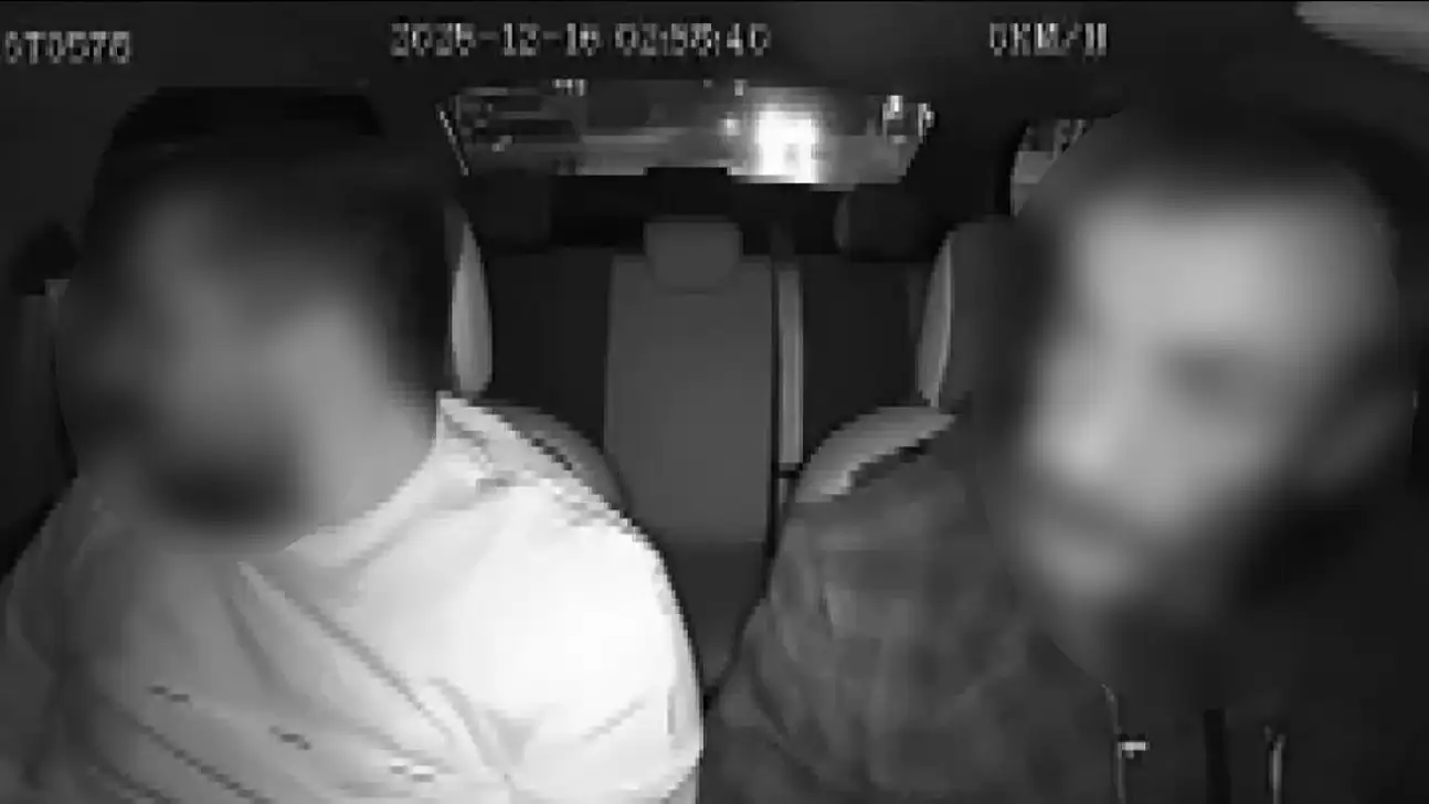 'Dur polis' ihtarını dinlemedi, izinli polise silah çekti