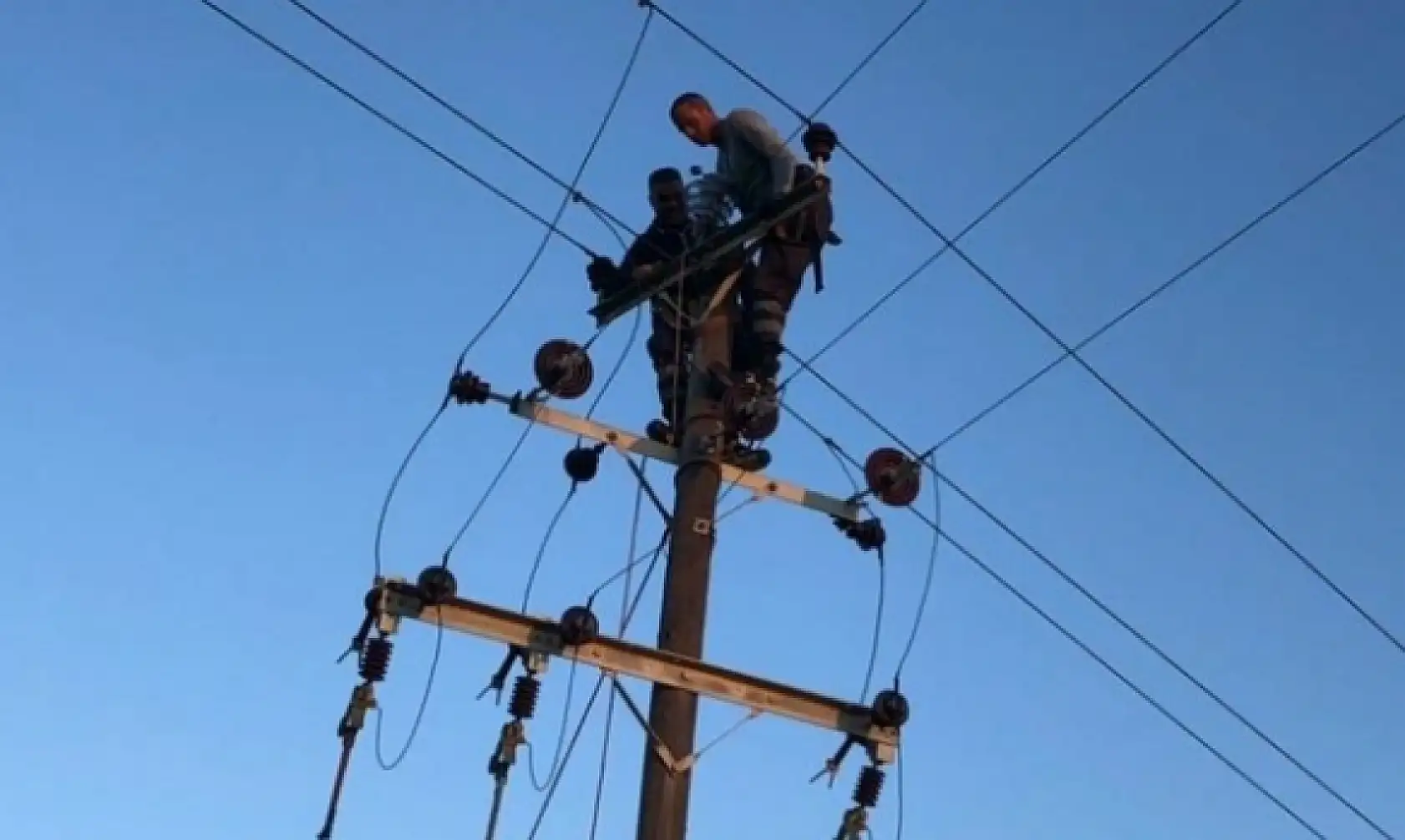 Bugün Konya'daki birçok adreste elektrik kesintisi görülecek!