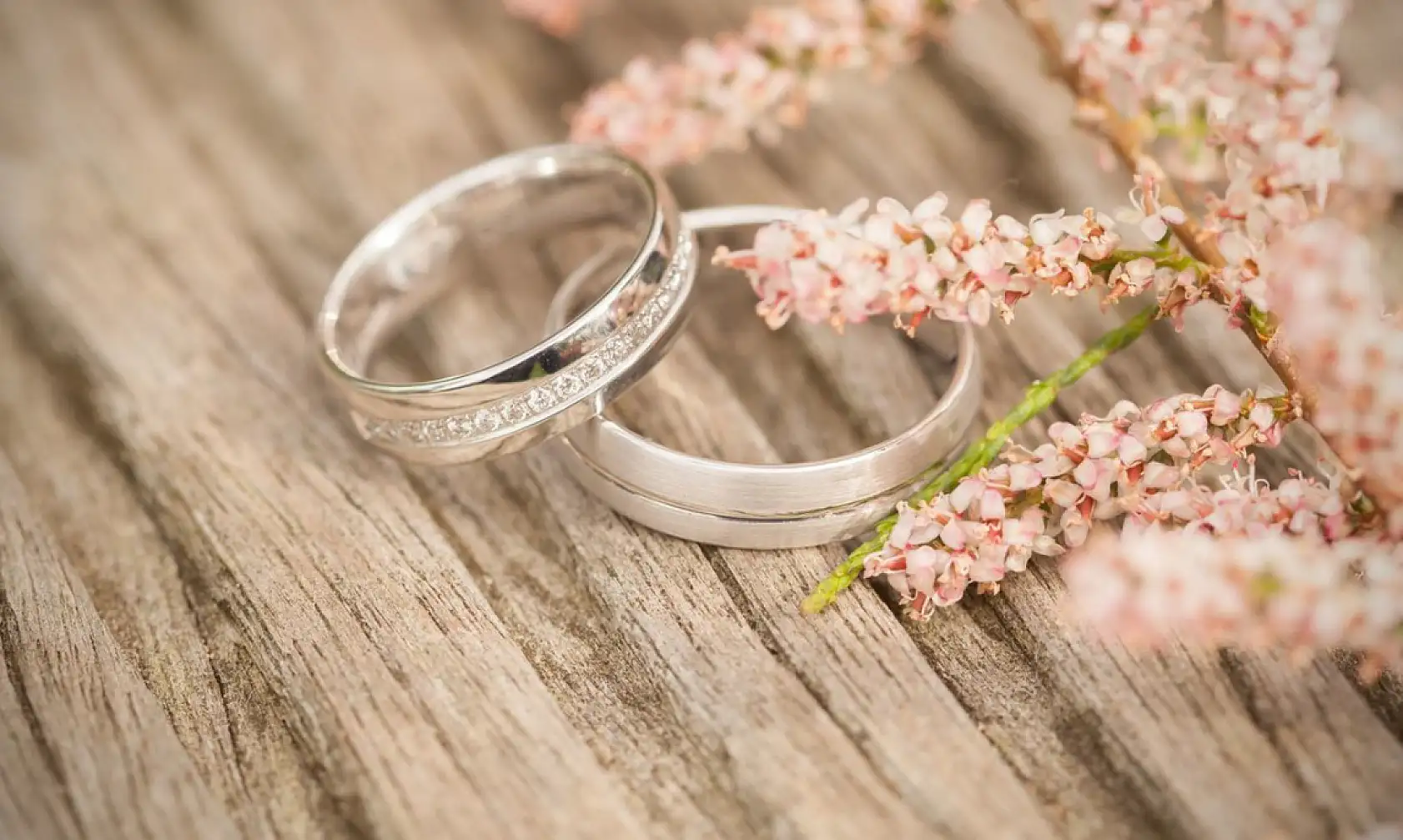 Evlenmeden önce bu kitaplara bir göz atın!.. Mutluluğun formülü?