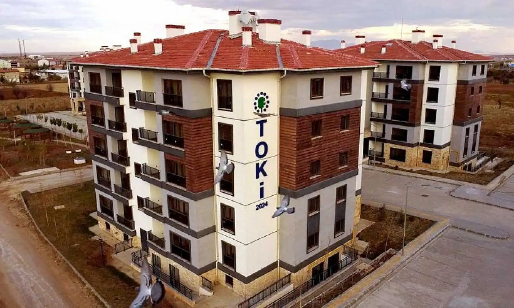 Cumhuriyet tarihinin en büyük sosyal konut projesi geliyor! 500 bin konut için start verildi