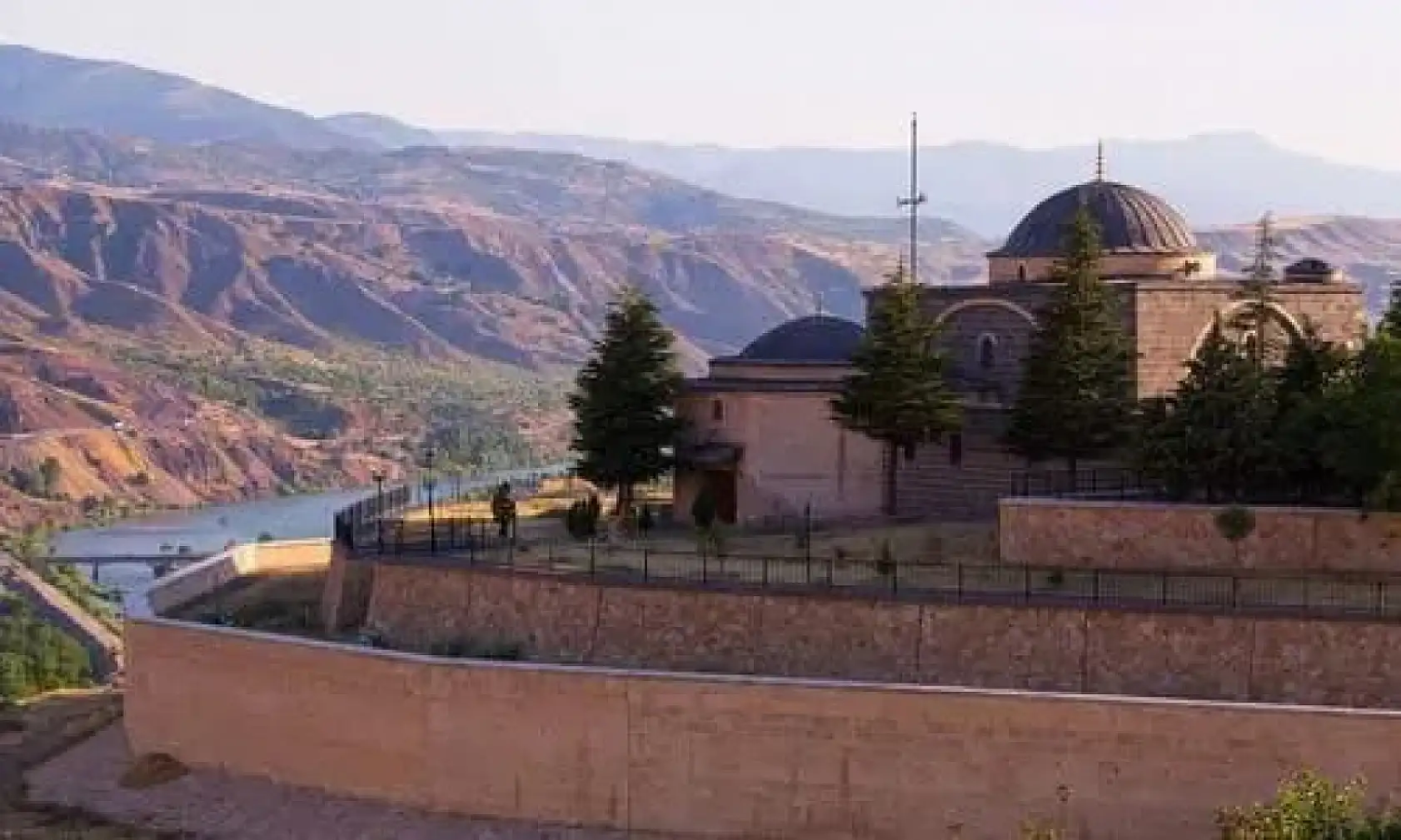 Harput'un kenti Elazığ'ı daha önce gezmediniz mi? Bu haberden sonra ilk tatil durağınız Elazığ olacak!