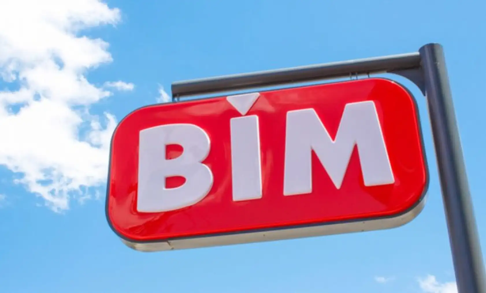 22 Ağustos BİM Aktüel kırtasiye kataloğu çıktı mı? BİM kırtasiye ürünleri, BİM'de bu hafta okul malzemeleri raflarda yerini aldı mı?