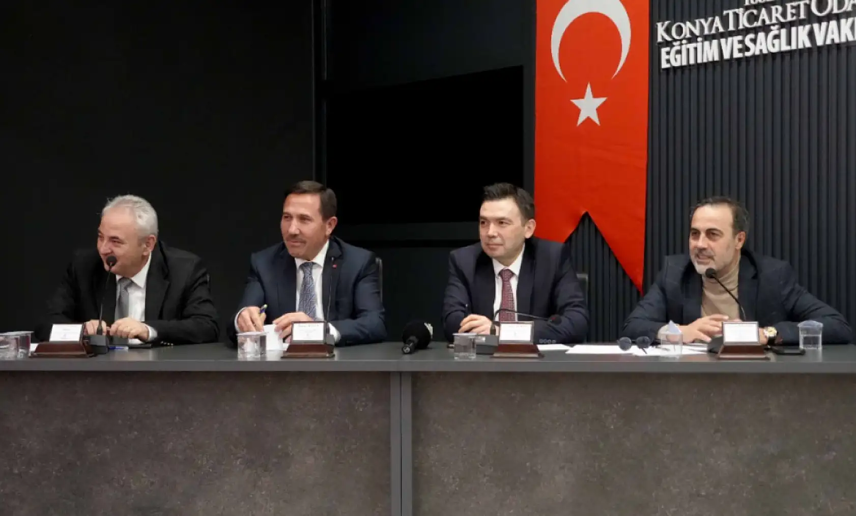 Karatay'da deneyim paylaşımı: Kaymakam Ayhan ve Başkan Kılca öğrencilerle buluştu