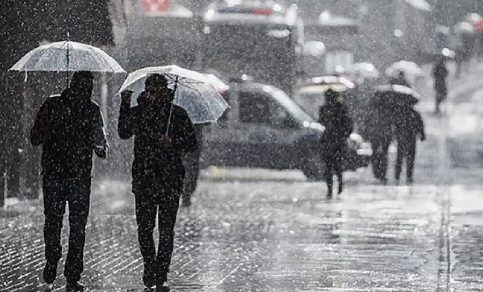 Konya'da yağışlı günler başlıyor: O gün şemsiyesiz çıkmayın!