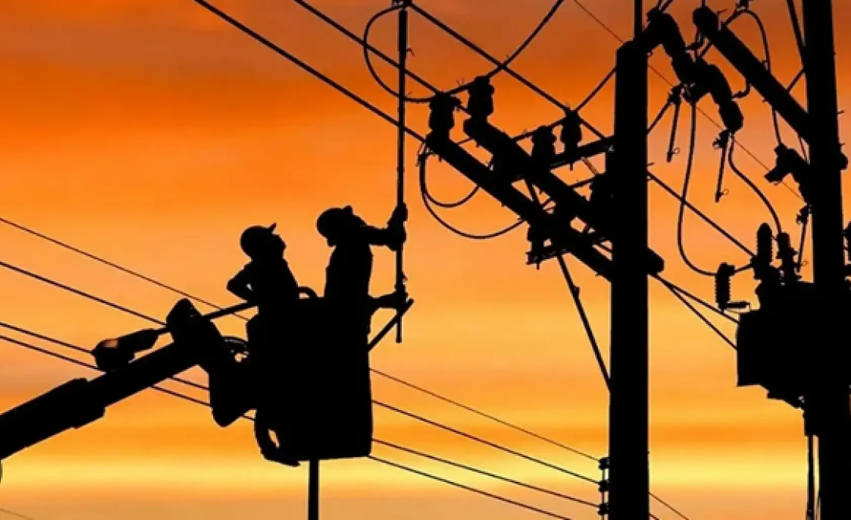 Selçuklu için elektrik kesintisi uyarısı verildi: O adreslere dikkat!