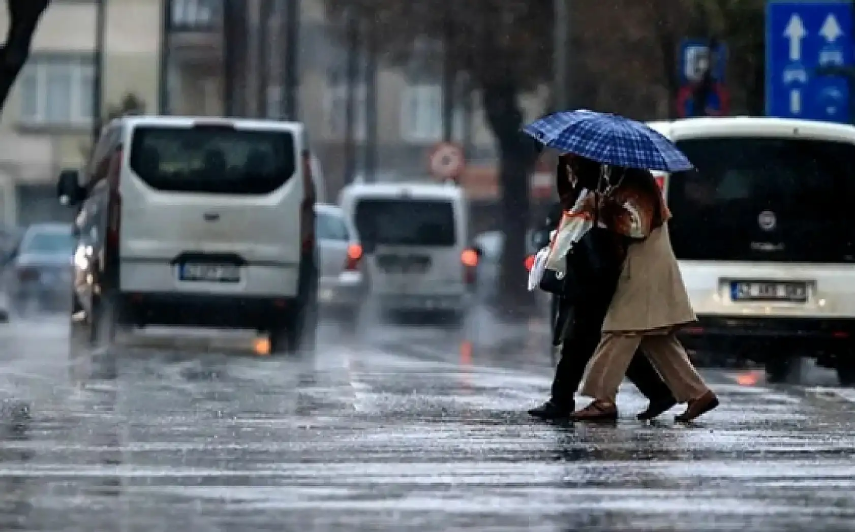 Konyalılara bayram zehir olacak: Üst üste sağanak yağış var!