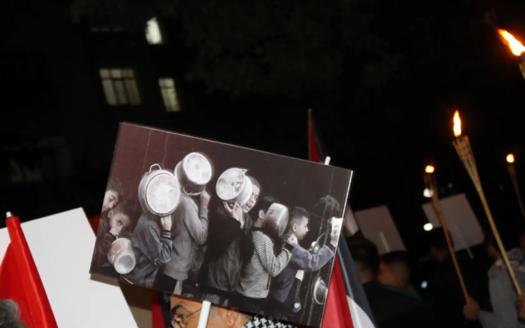 CHP Konya'da Gazze için yürüdü: 'Zulüm karşısında susan, dilsiz şeytandır!'