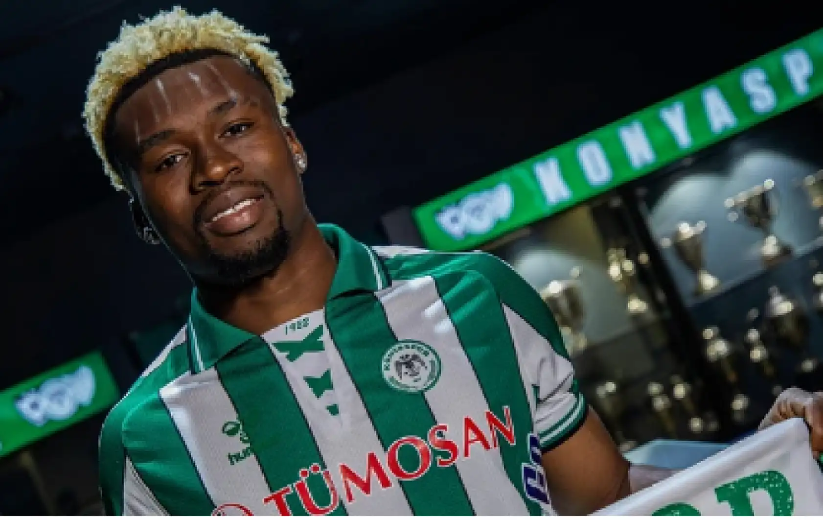 Konyaspor heyeti yıldız futbolcuyu finale yetiştirme derdinde: Durumu netleşti!