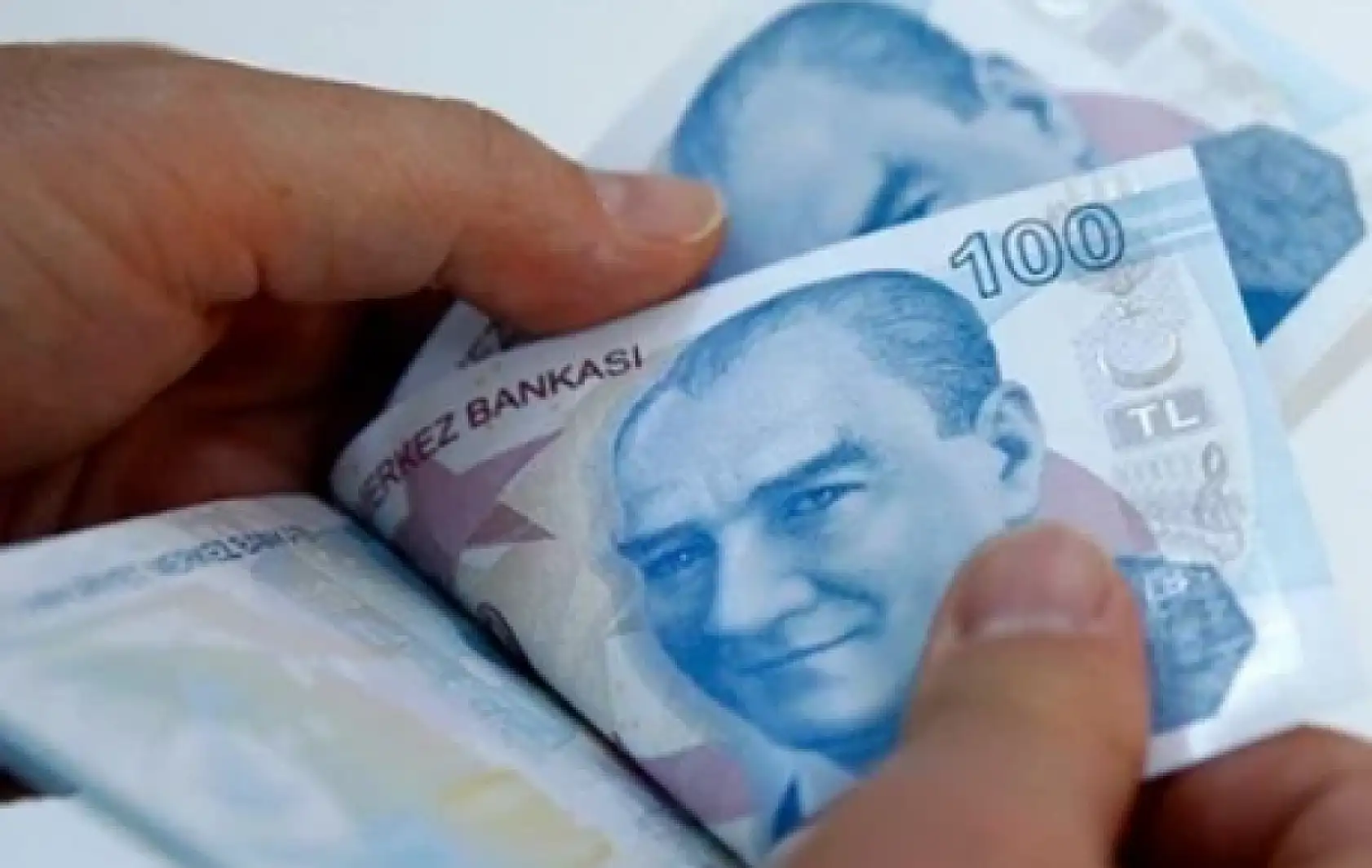 Milyonlarca çalışanı ilgilendiren asgari ücret zammı için heyecanlandıran açıklama: Uzman isim rakam verdi!