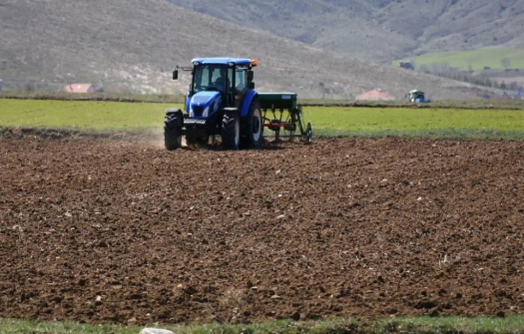 Çiftçiler müjde: Destek ödemeleri hesaplara yatırılıyor!