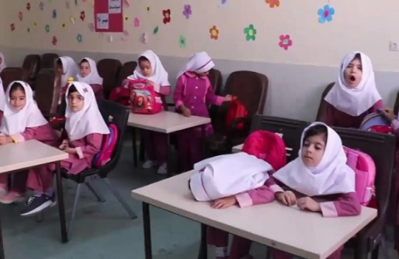 Olağanüstü durum sonrası tüm okullar uzaktan eğitime geçiyor!