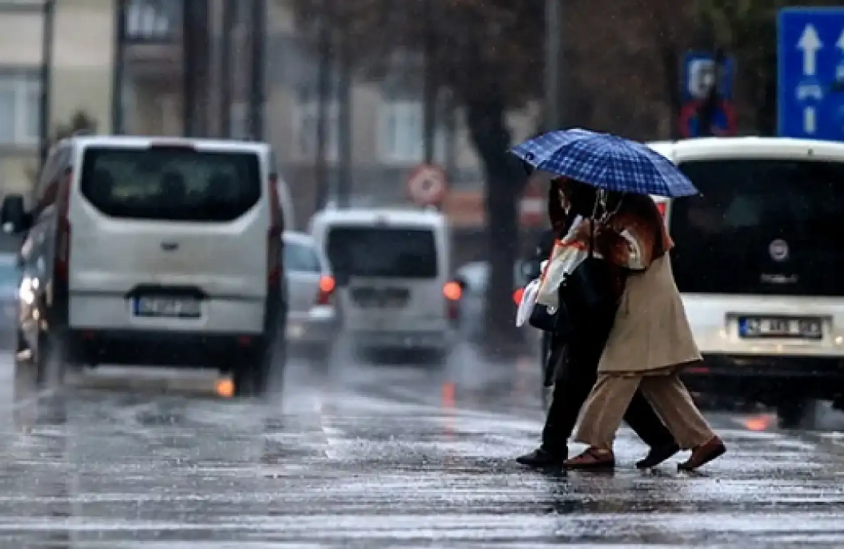 Konya'da uyarı üstüne uyarı: O günlerde sağanak yağış etkili olacak!