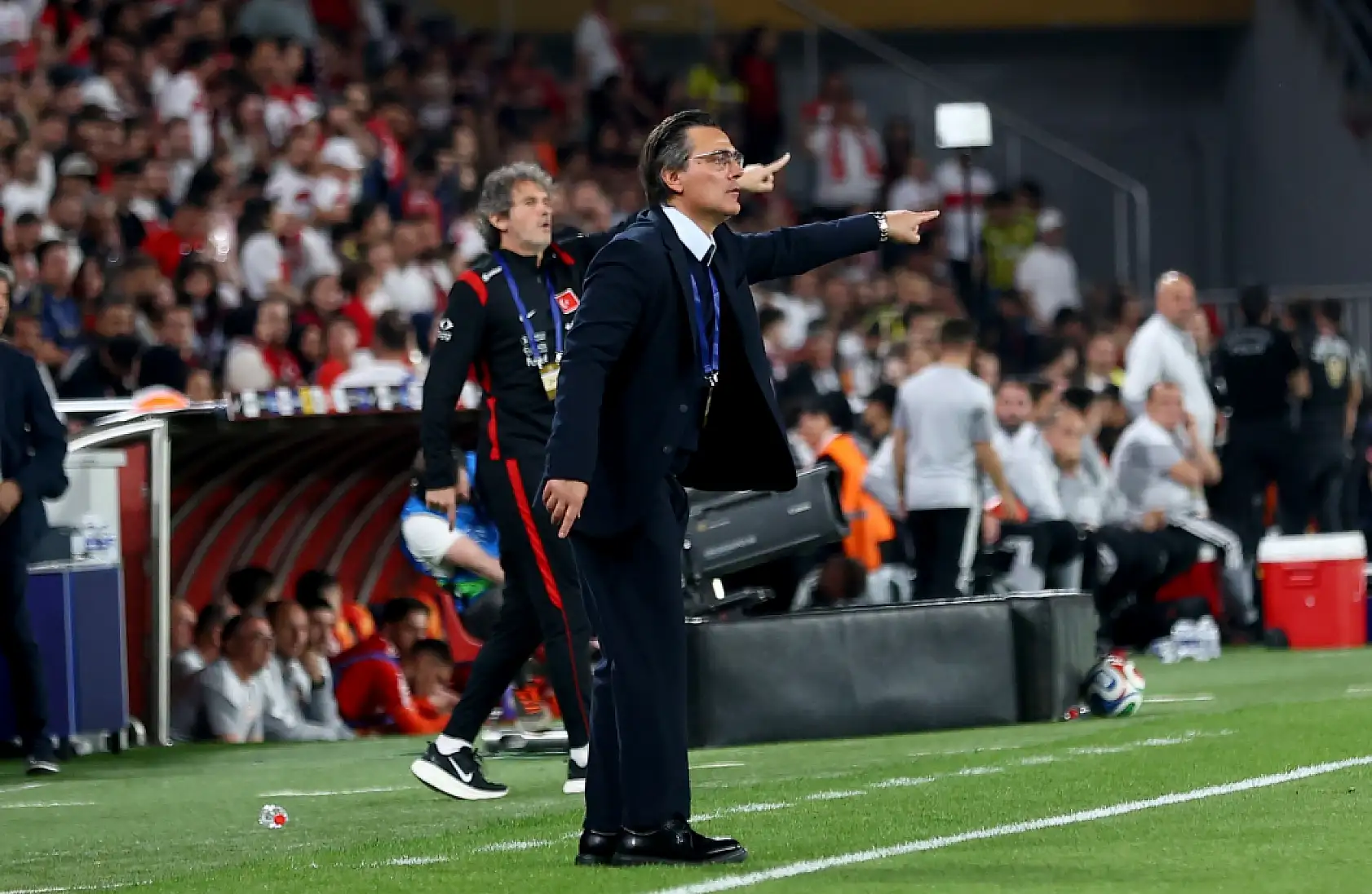 Konya'daki hüsrandan tarihi vedaya: Milli Takım'da Vincenzo Montella dönemi kapandı!