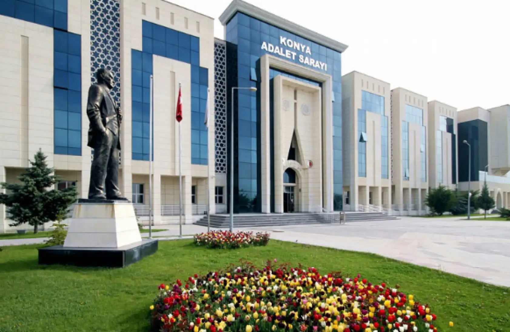 Konya'nın merkezinde çocukları yağmadılar: Mafyacık hapisten kurtulamadı!
