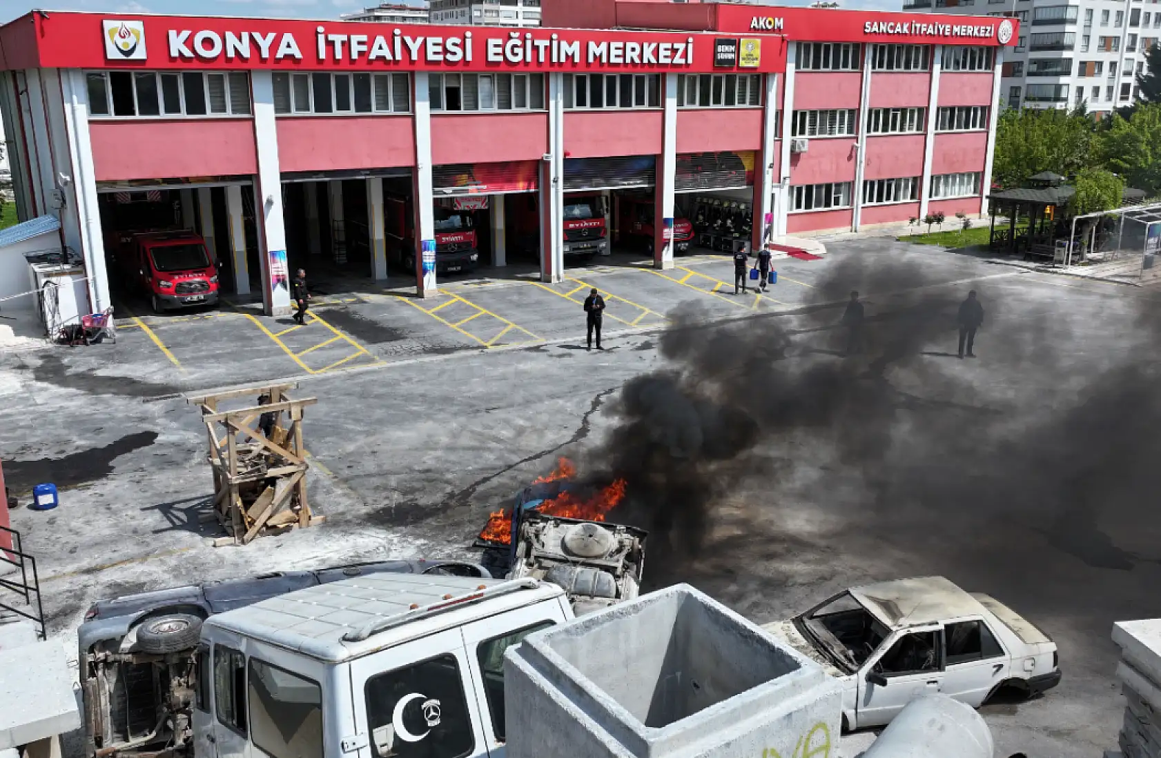 Konya'da 350 öğrenciye gönüllü itfaiyecilik eğitimi