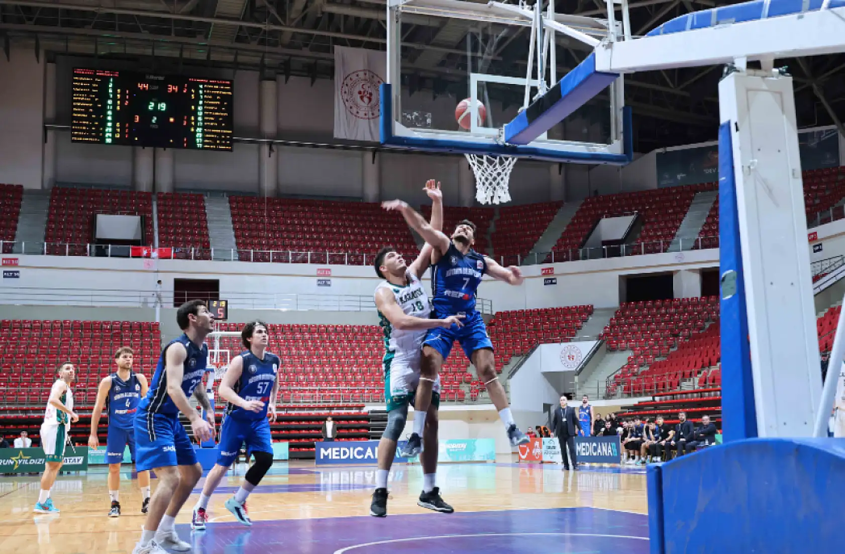 Karatay Belediyespor, avantajı kaptı!