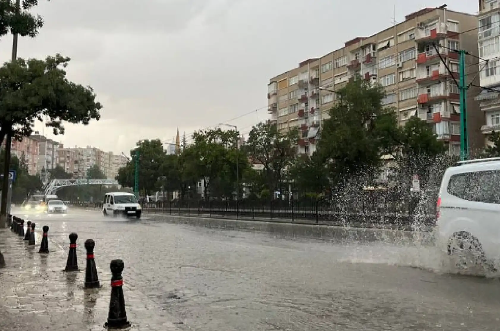 Konya'da 2 gün gökgürültülü sağanak var!