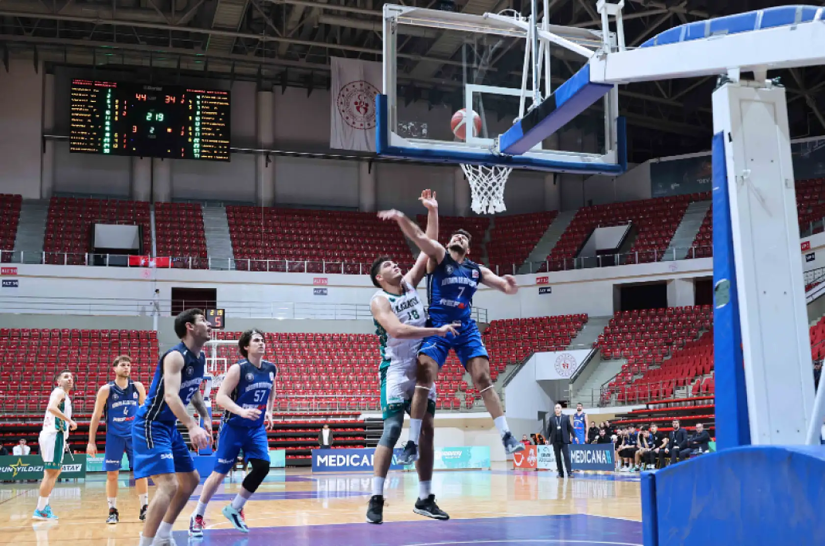 Karatay Belediyespor, avantajı kaptı!