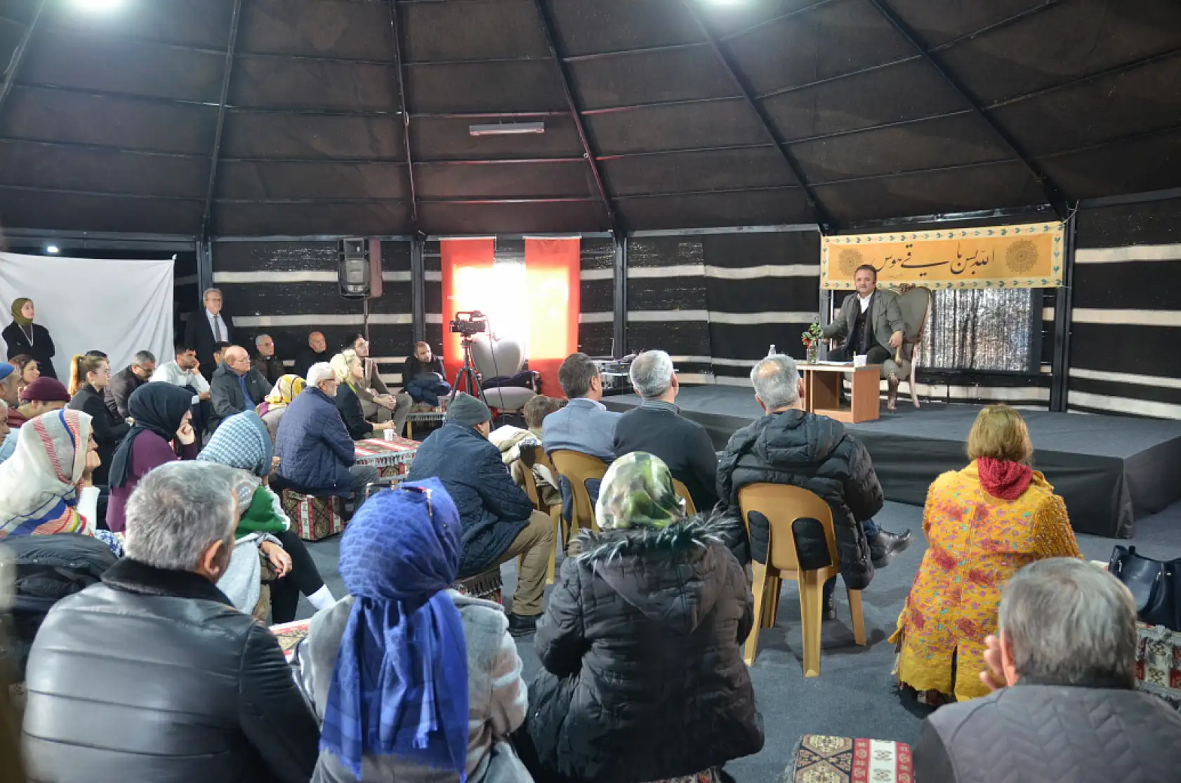 Vuslat günlerinde Konya'da yoğunluk: Mevlana Müzesi doldu taştı