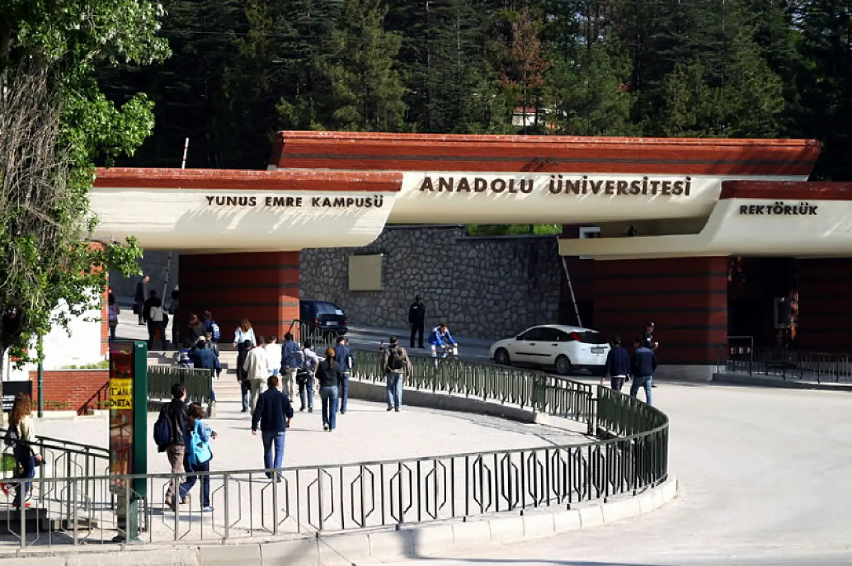 Anadolu Üniversitesi AÖF sınavsız ikinci üniversite fırsatı başladı!
