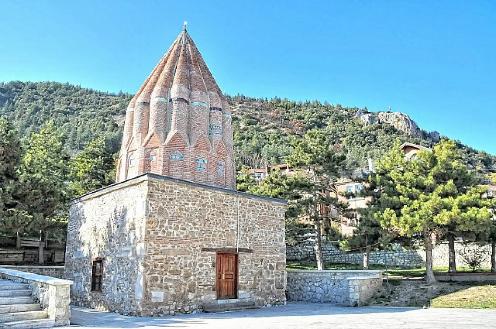 Konya'da mutlaka görülmesi gereken Allah dostları!.. Bu mekanlar sizi bambaşka atmosfere sürükleyecek...