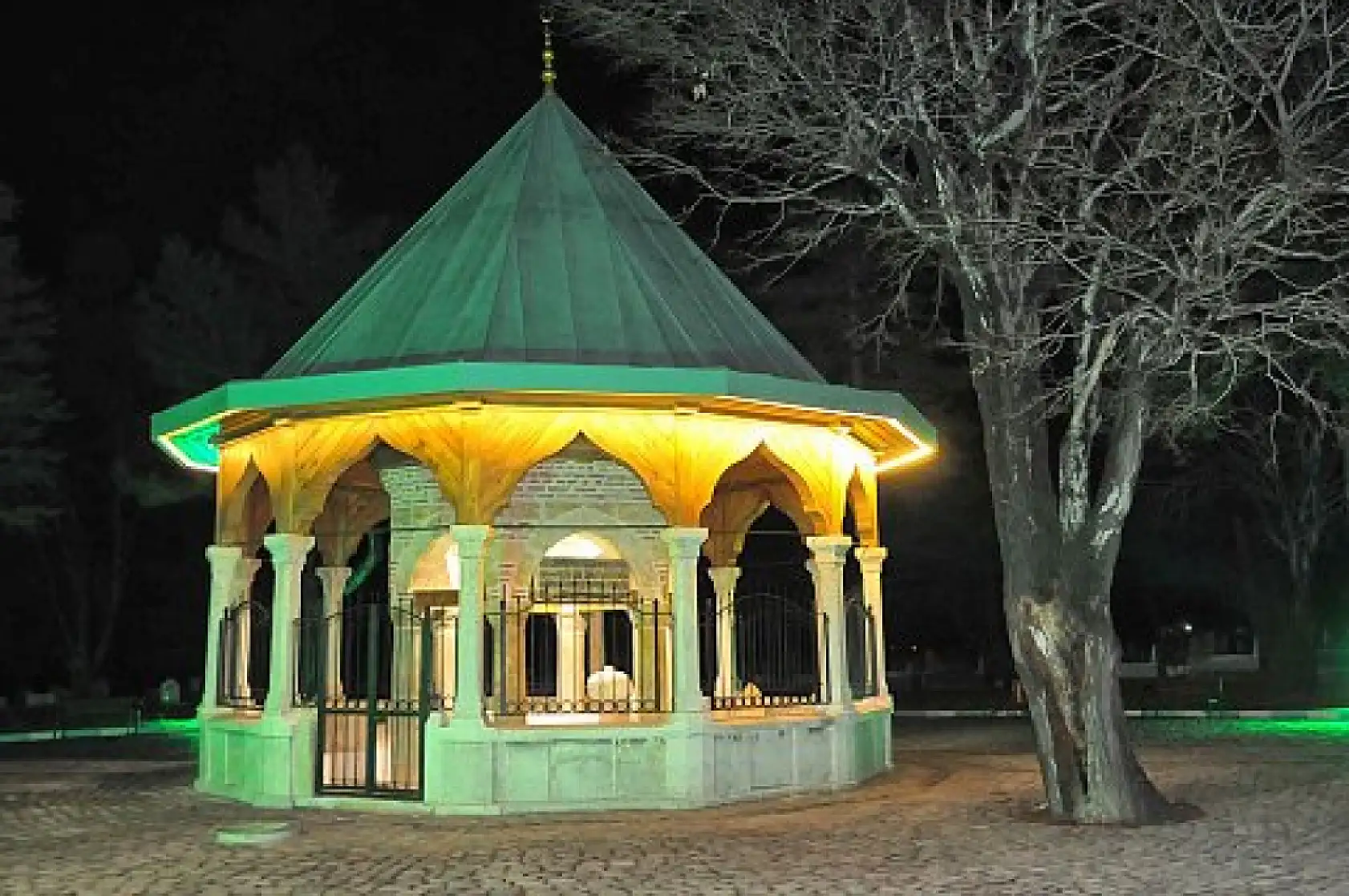 Konya'da mutlaka görülmesi gereken Allah dostları!.. Bu mekanlar sizi bambaşka atmosfere sürükleyecek...