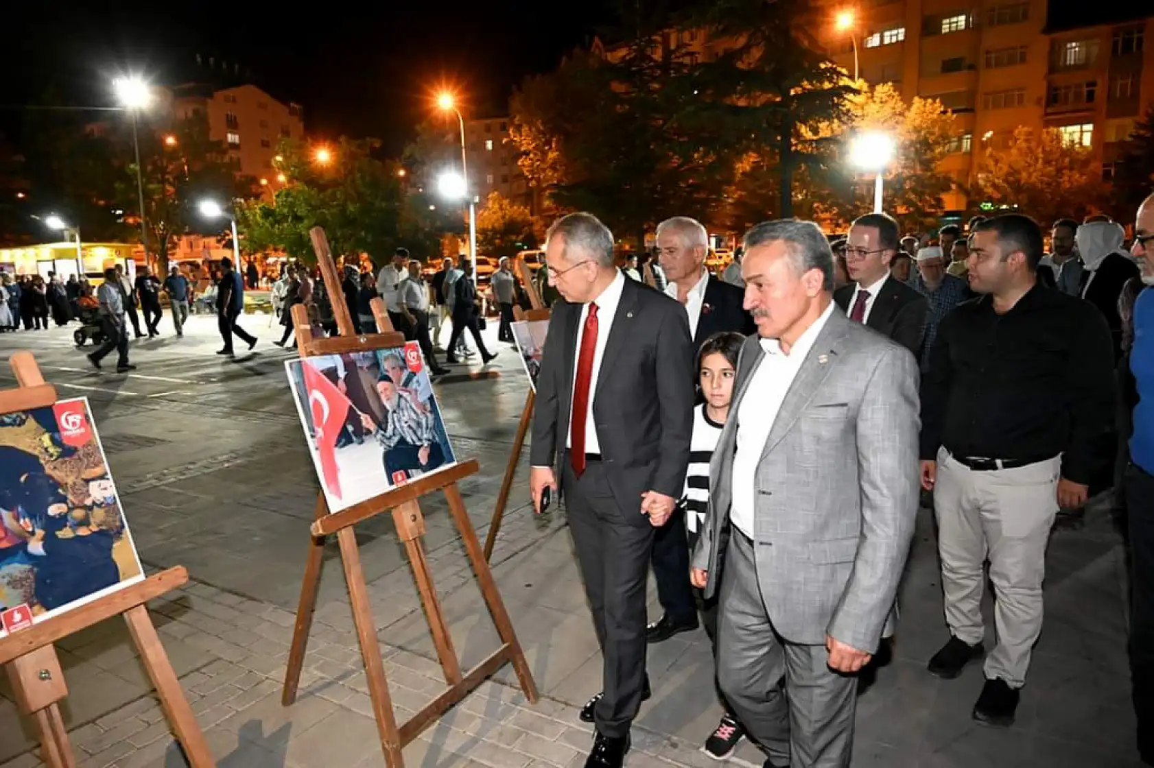 Seydişehir'de demokrasi nöbeti devam ediyor