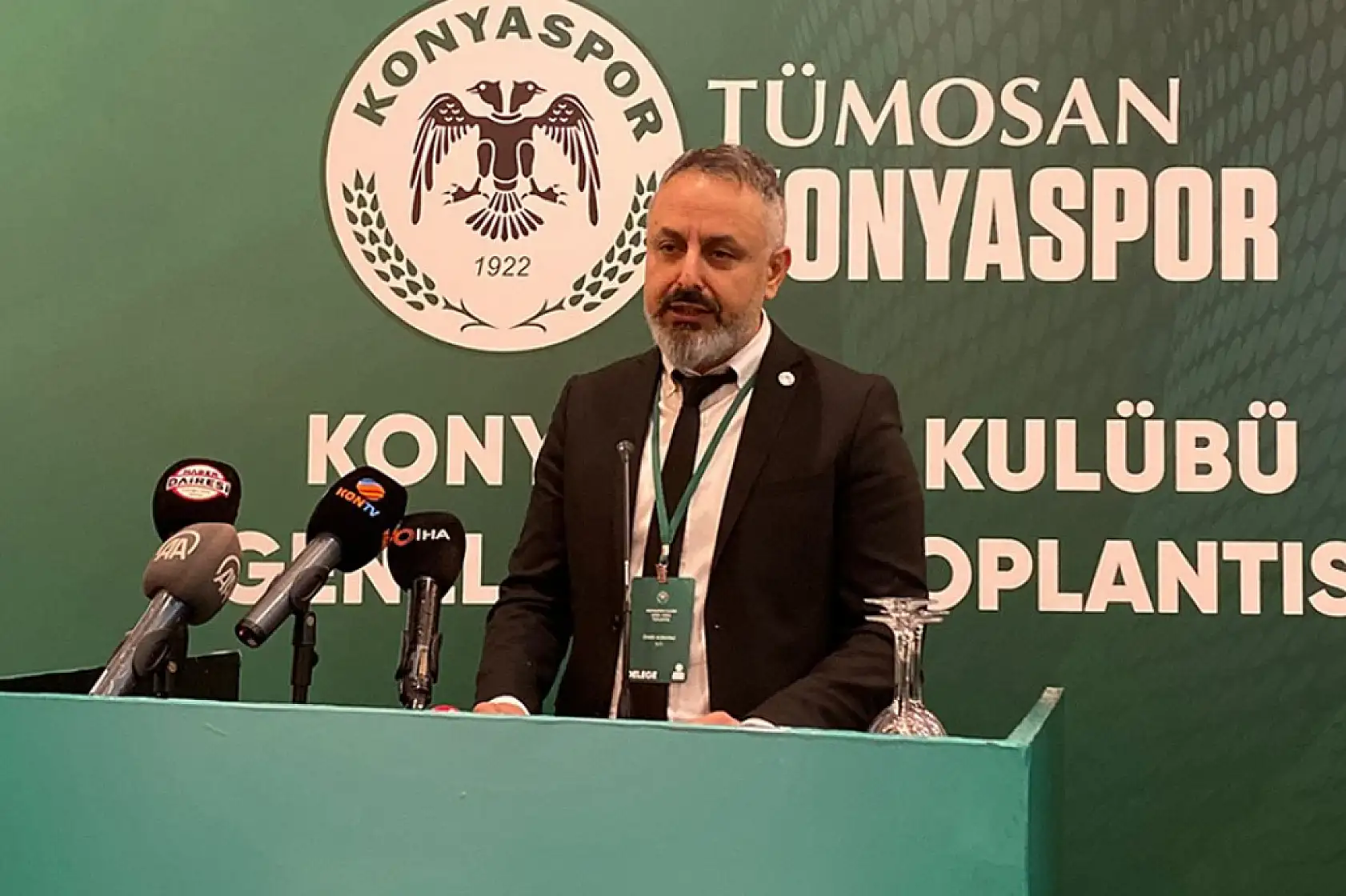 Konyaspor'da meraklı bekleyiş!