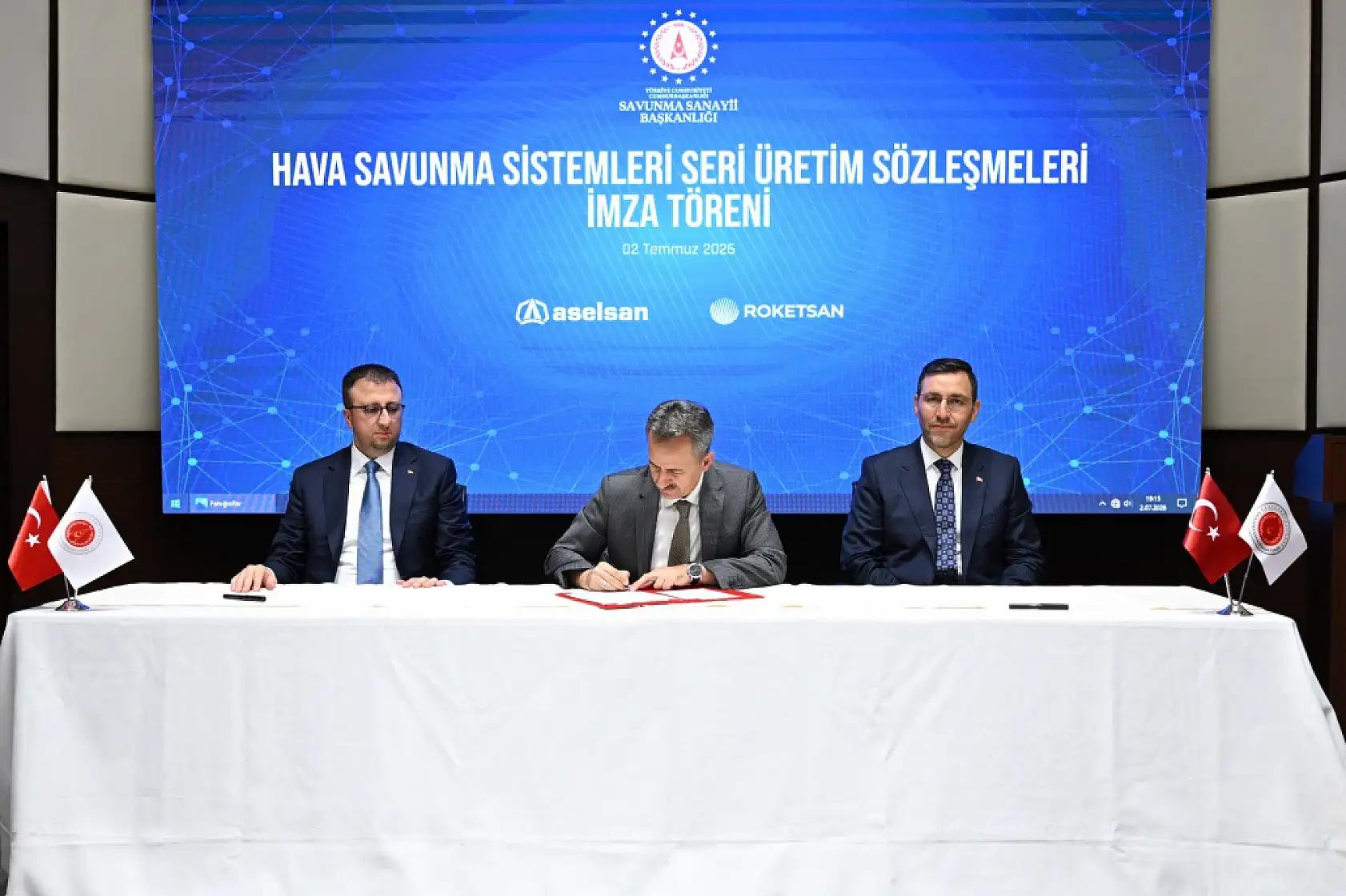 Gök vatana milyar avroluk kalkan! ÇELİKKUBBE için imza atıldı