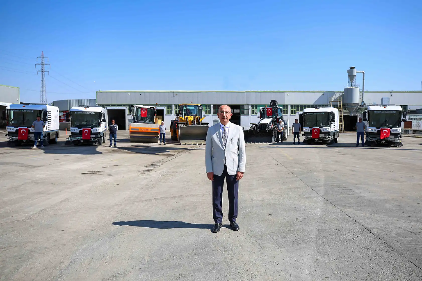 Konya'da hizmet filosu büyüyor! 2026'da 29 yeni iş makinesi