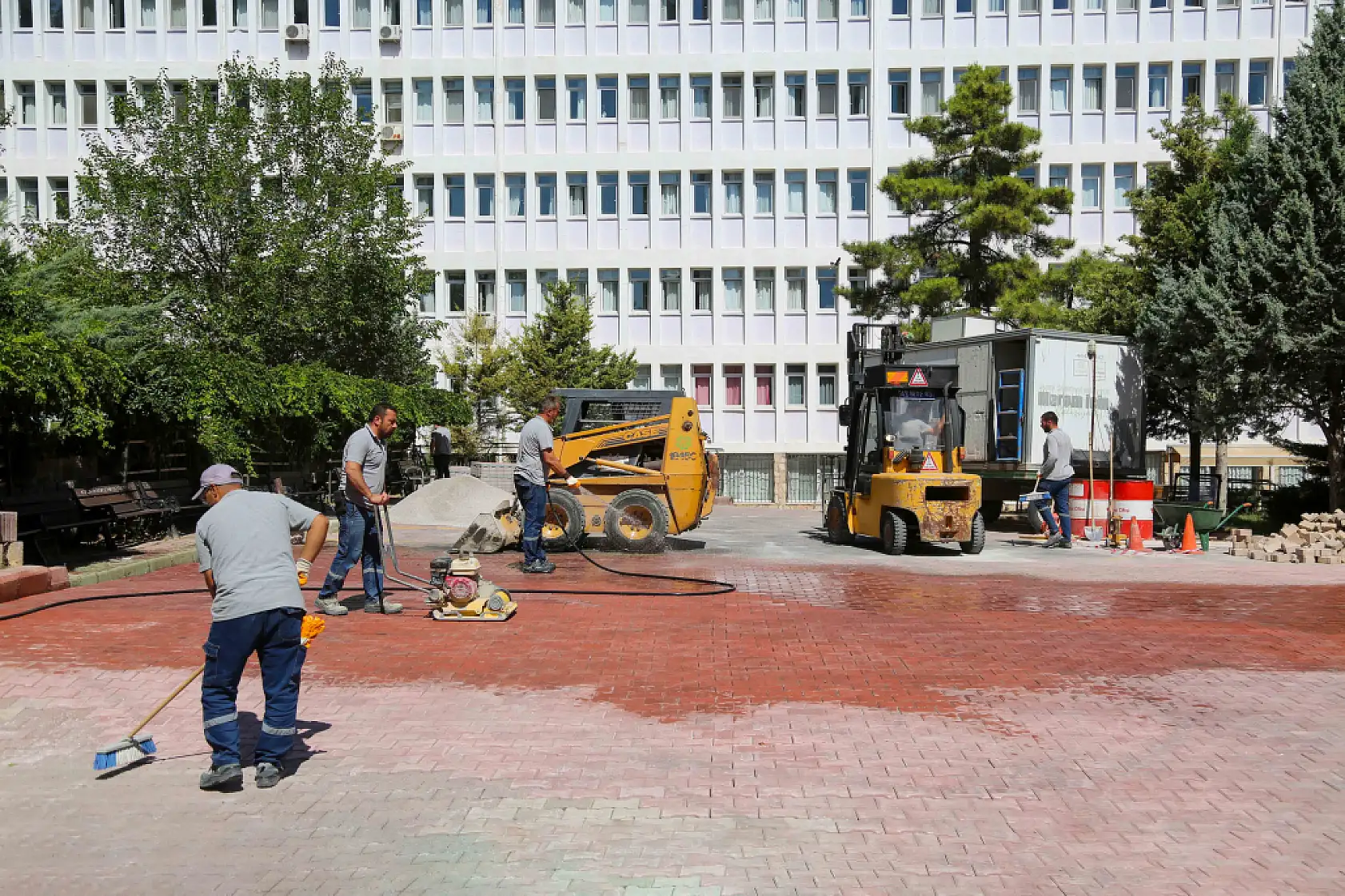 Konya'da dur durak yok: Altyapıdan üstyapıya kapsamlı dönüşüm