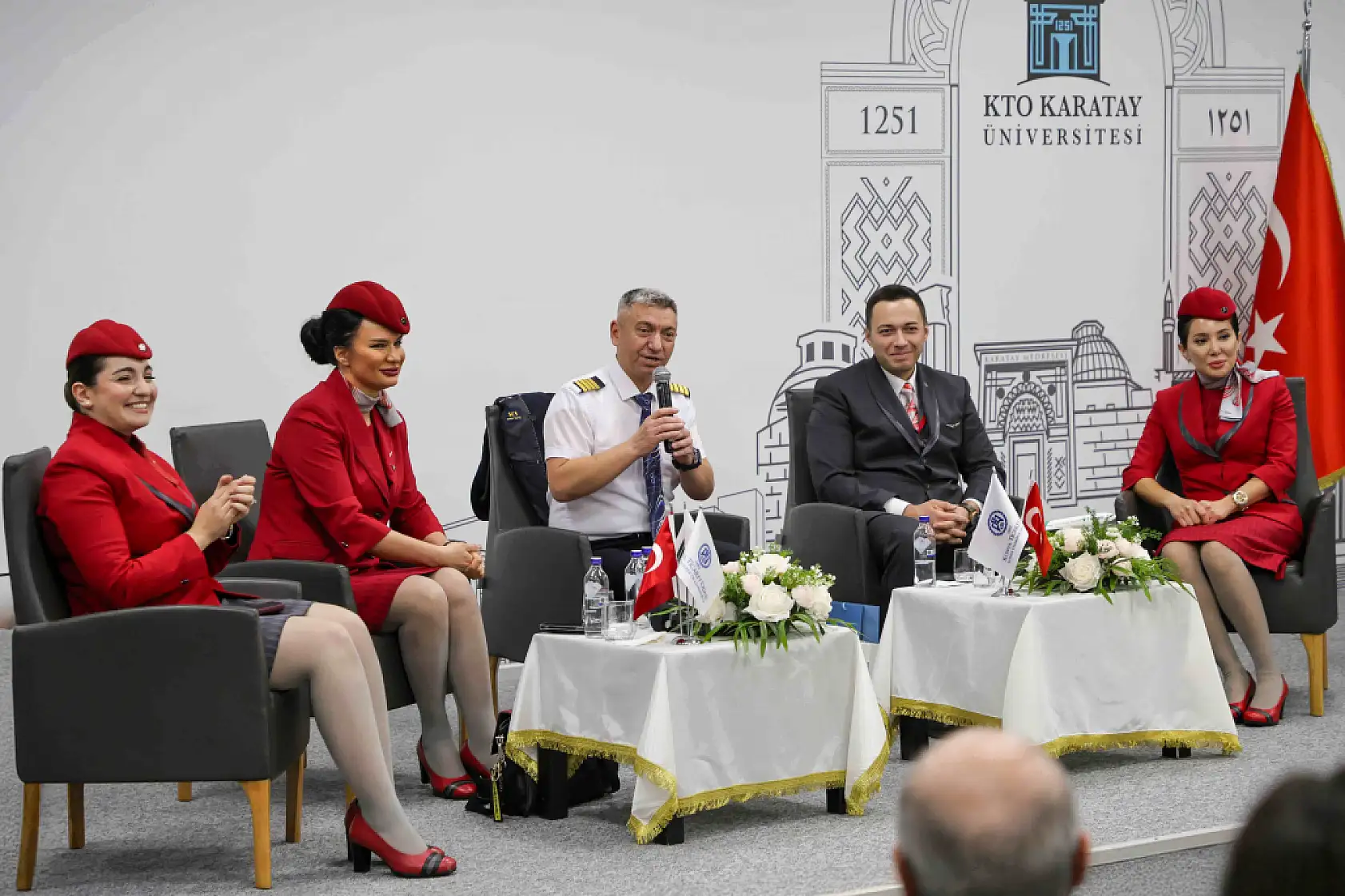 Gökyüzünün efendileri Konya'ya indi! KTO Karatay'da tarihi buluşma