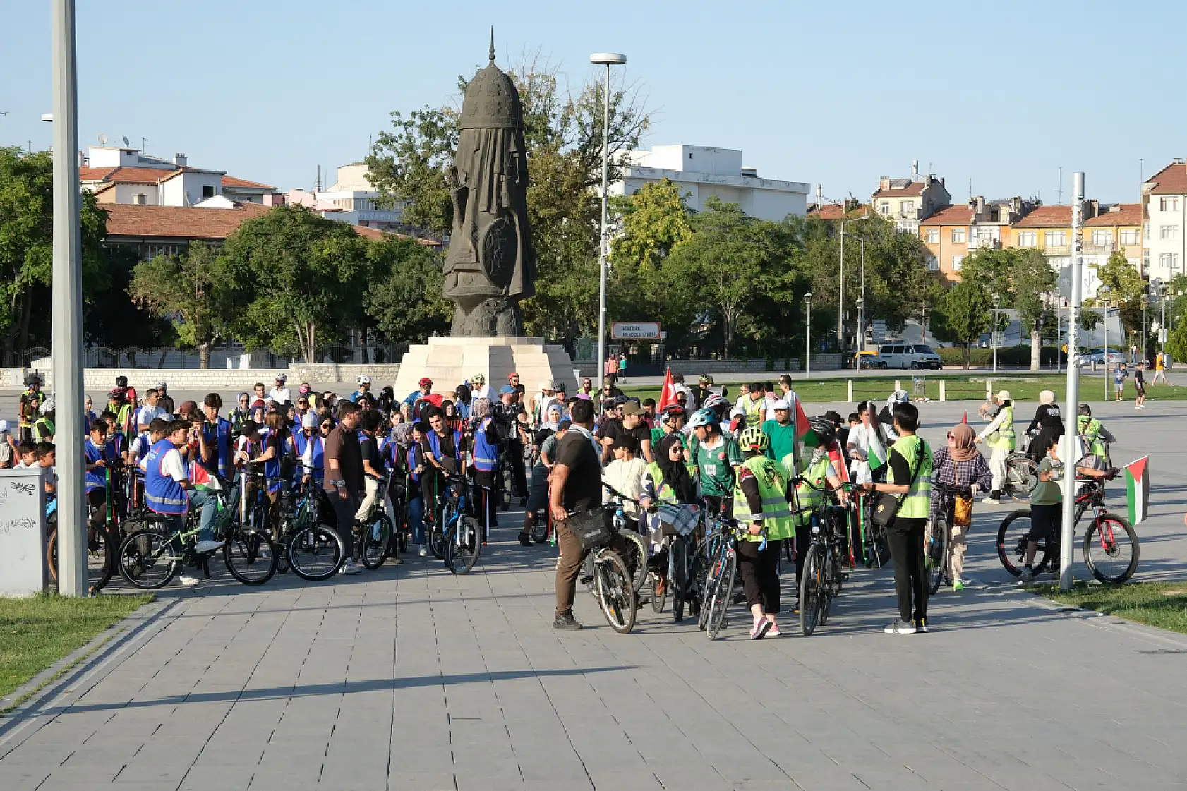 Konya'da pedallar Gazze için döndü