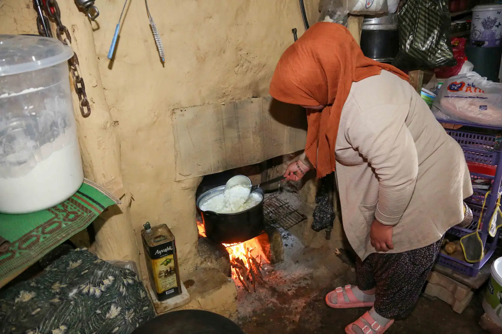 Konya'da yüzlerce yıllık sır yeniden mağaraya kapatıldı