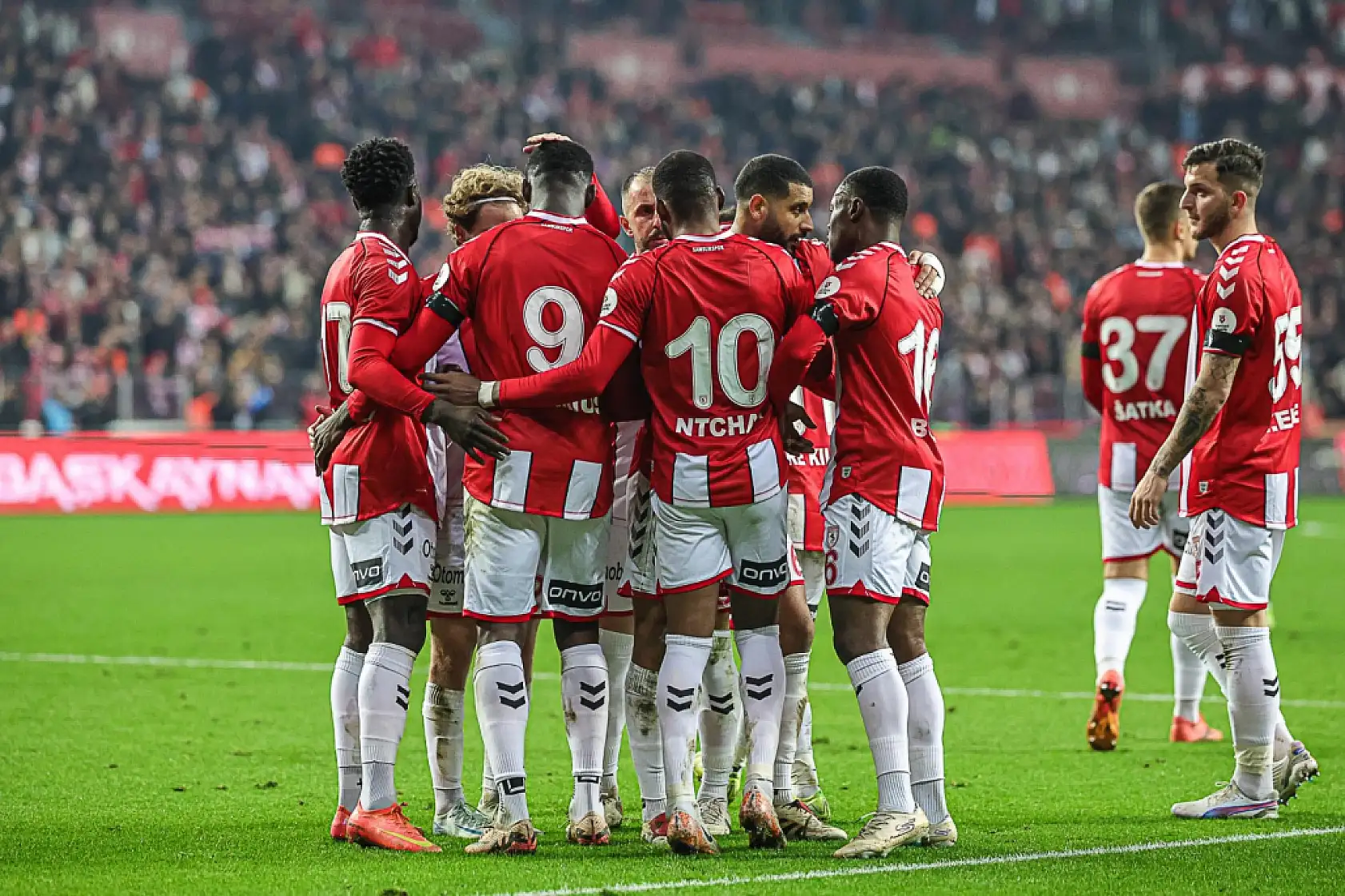 Samsunspor'un şut bombardımanı! Konyaspor savunması alarmda...