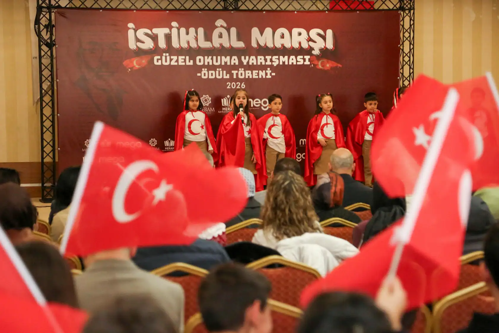 Konya'da minik seslerden büyük gurur: İstiklal Marşı yarışması