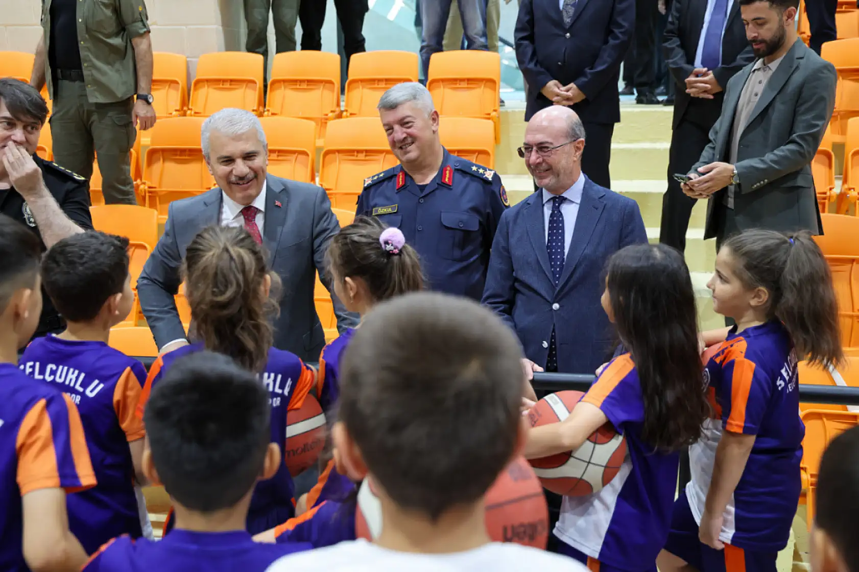 Konya'da olimpiyat yolculuğu bu merkezde başlıyor! Vali Akın'dan ziyaret