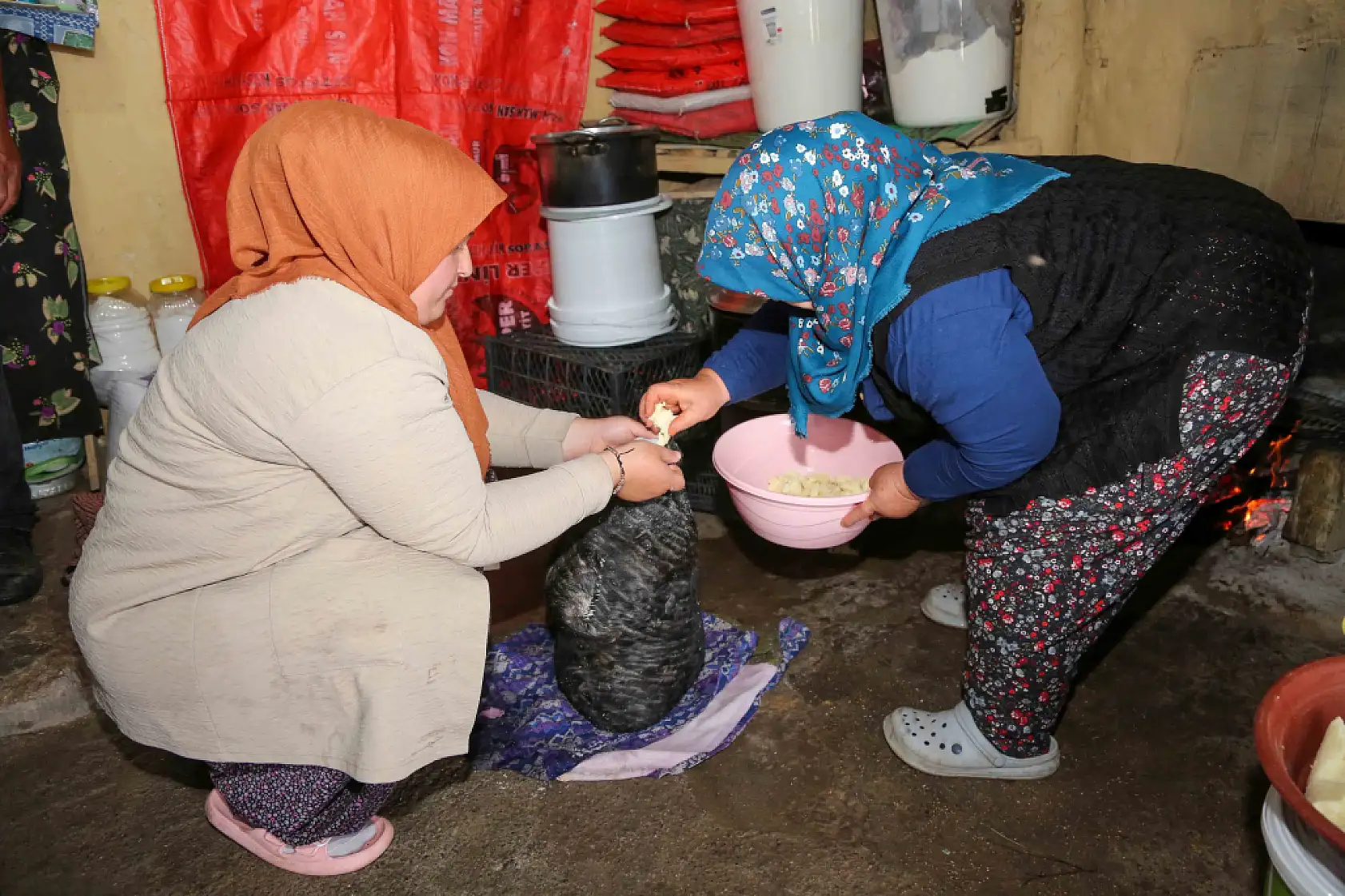 Konya'da yüzlerce yıllık sır yeniden mağaraya kapatıldı