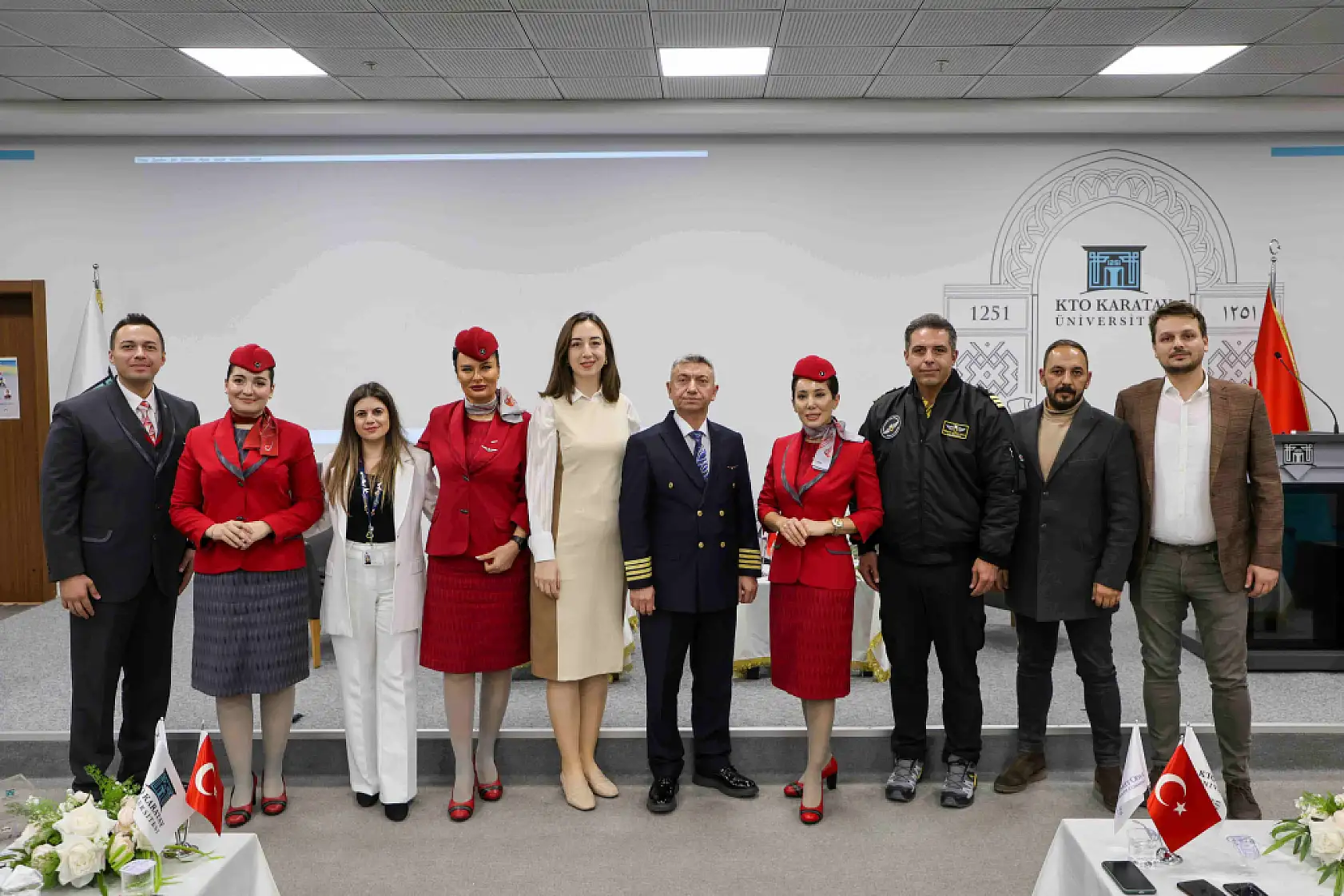 Gökyüzünün efendileri Konya'ya indi! KTO Karatay'da tarihi buluşma