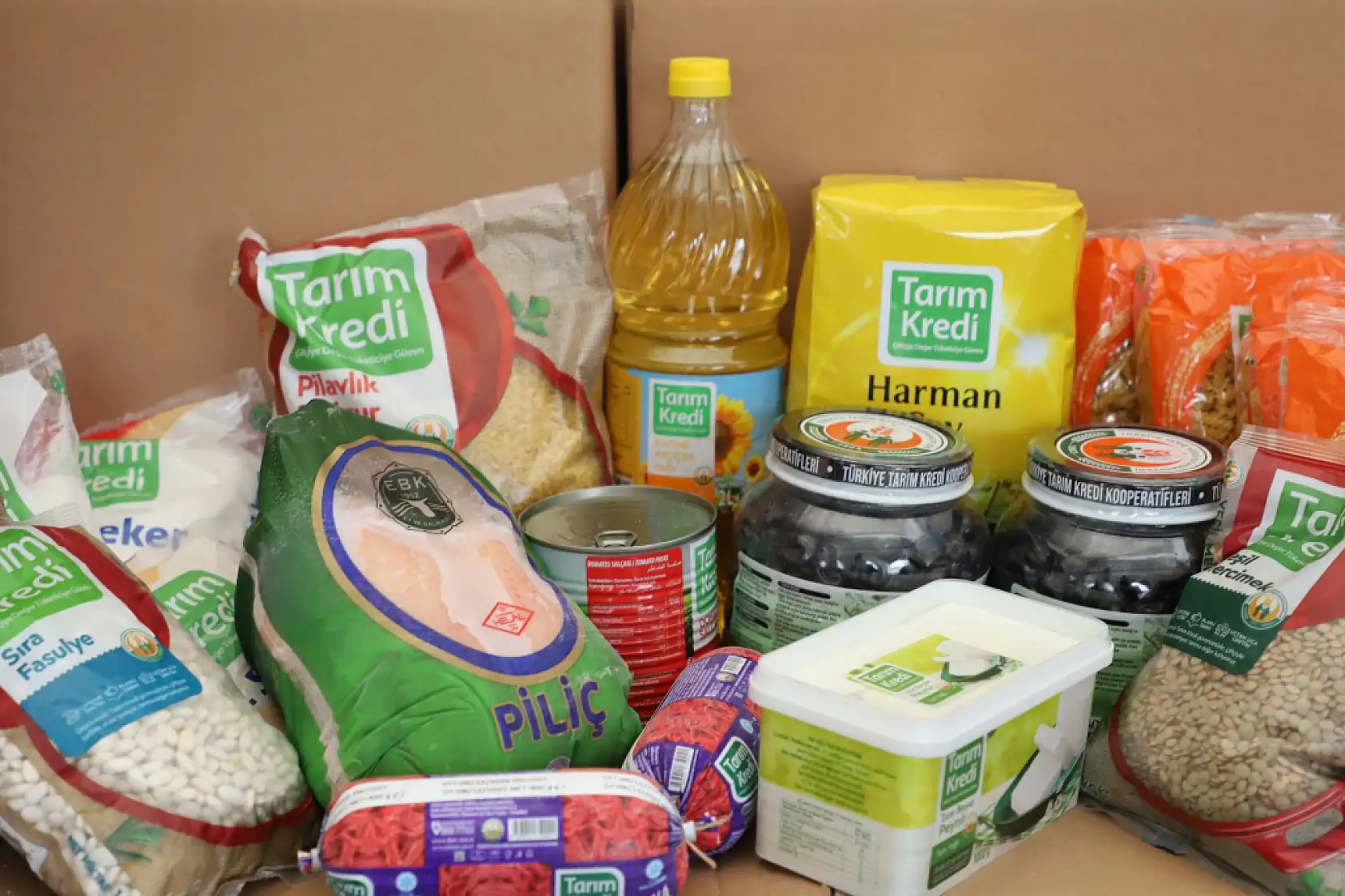 Konya'da hiçbir ev aşsız kalmayacak! 458 aileye bereket ulaştı