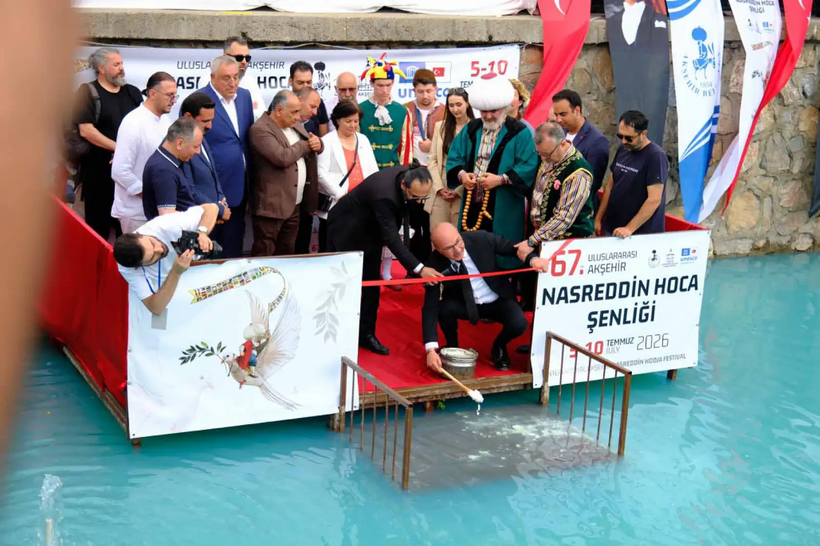 Konya'da yılların geleneği yeniden başladı! Göle maya çalındı