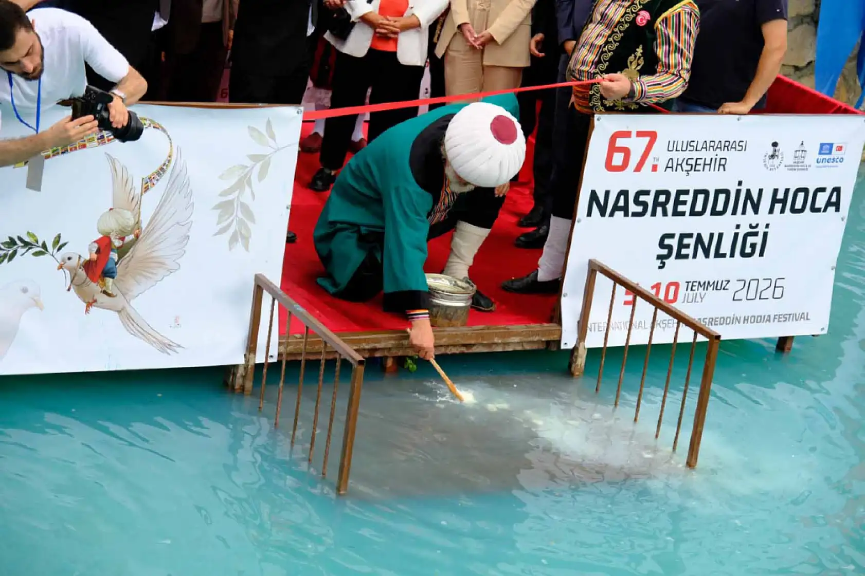 Konya'da yılların geleneği yeniden başladı! Göle maya çalındı