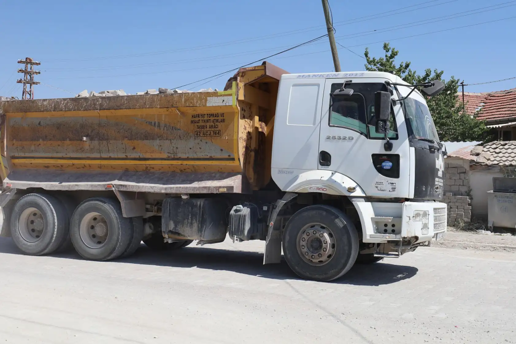 Konya'nın o caddesinde altyapı ve asfalt seferberliği