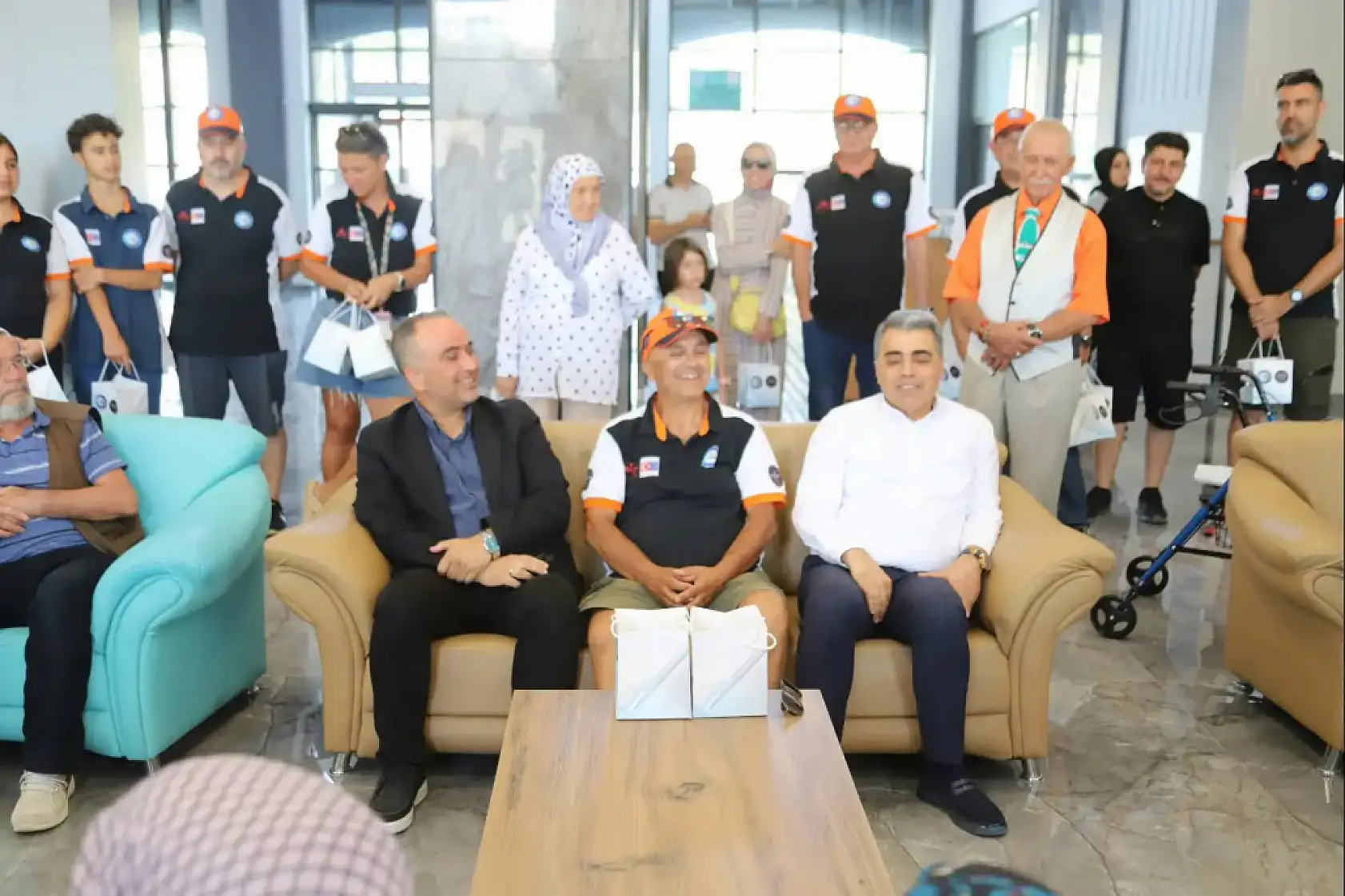 Konya'da huzurevi sakinlerine ralli heyecanı