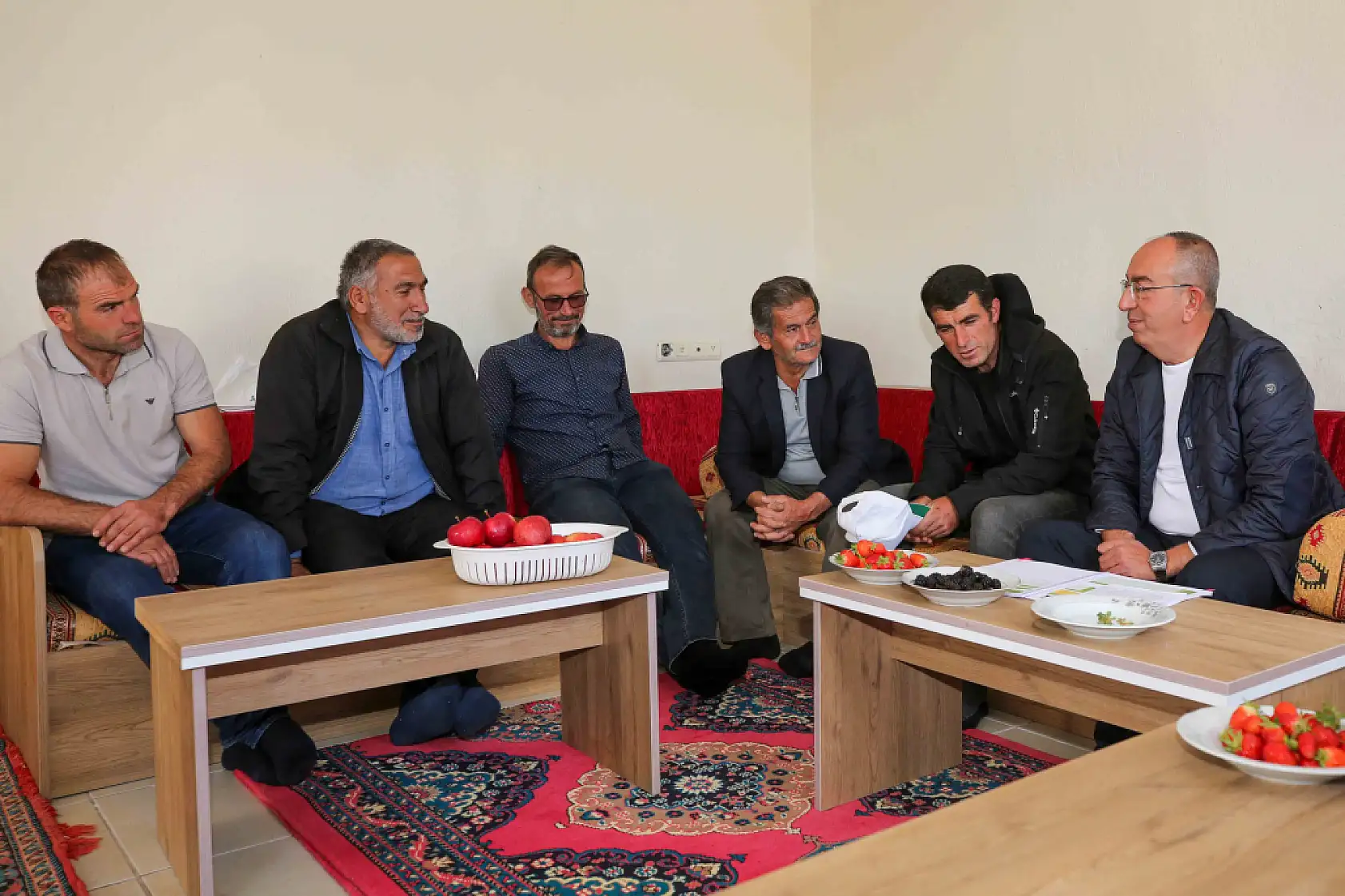 Konya'da kapılar çalındı, talepler yerinde dinlendi