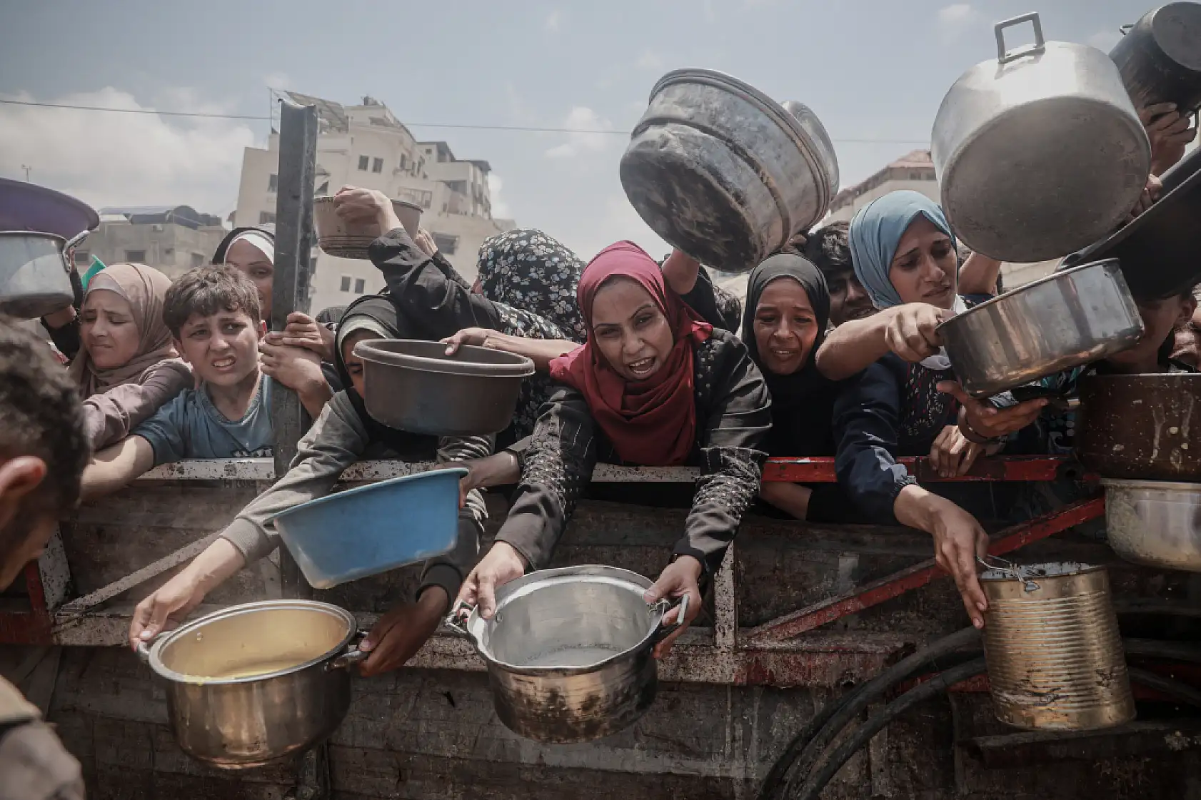 Gazze'de açlıkla mücadele devam ediyor